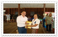 มอบข้าวสารพระราชทานพระบาทสมเด็จพระเจ้าอยู่หัว ชุดที่1